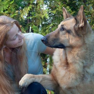 Canine Cohesion: How One Woman is Bringing Dogs and Their Owners Closer Together